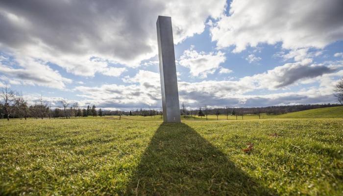 Rockway Vineyards Golf Course Monolith - Monometalith 02