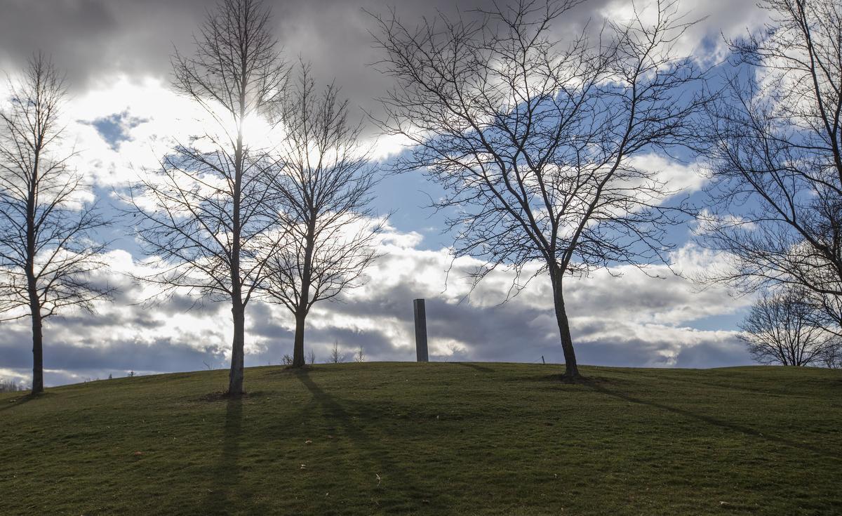 Rockway Vineyards Golf Course Monolith - Monometalith 01