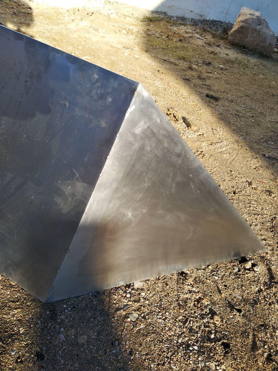 Top of the Monolith. There's an inner darker triangle, maybe a result of the welding.